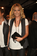 8161e612687260.gif
