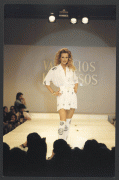 9dd22d16748940.gif