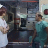 enfermera trasveti se loda al doctor